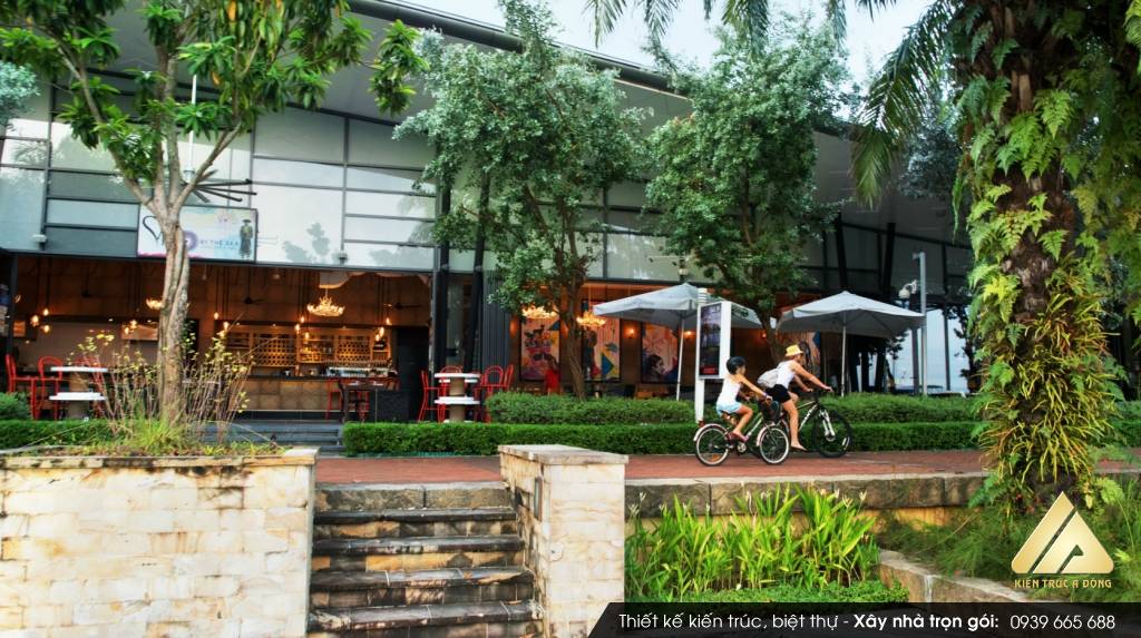 Mẫu thiết kế quán cafe đơn giản Cafe Green Garden