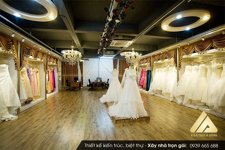Mẫu nội thất showroom áo cưới